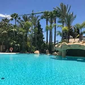 Guadalpin Luxury Apartamento Marbella